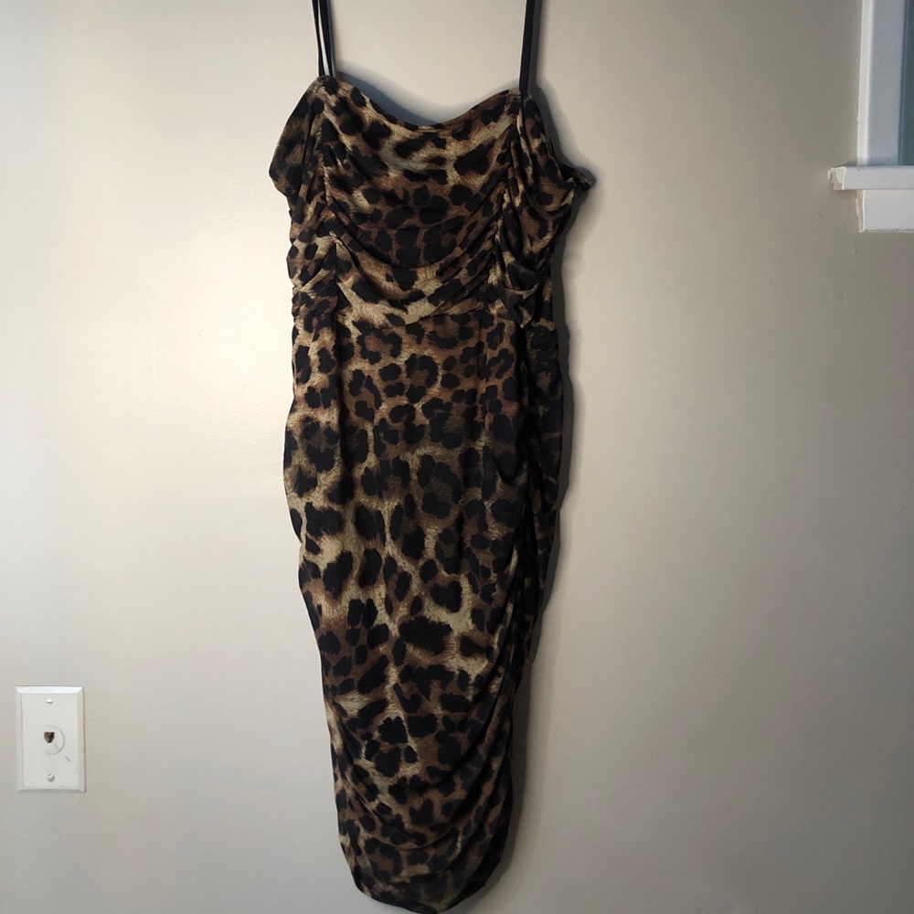 PRETTYLITTLETHING LEOPARD WOMENS DRESS